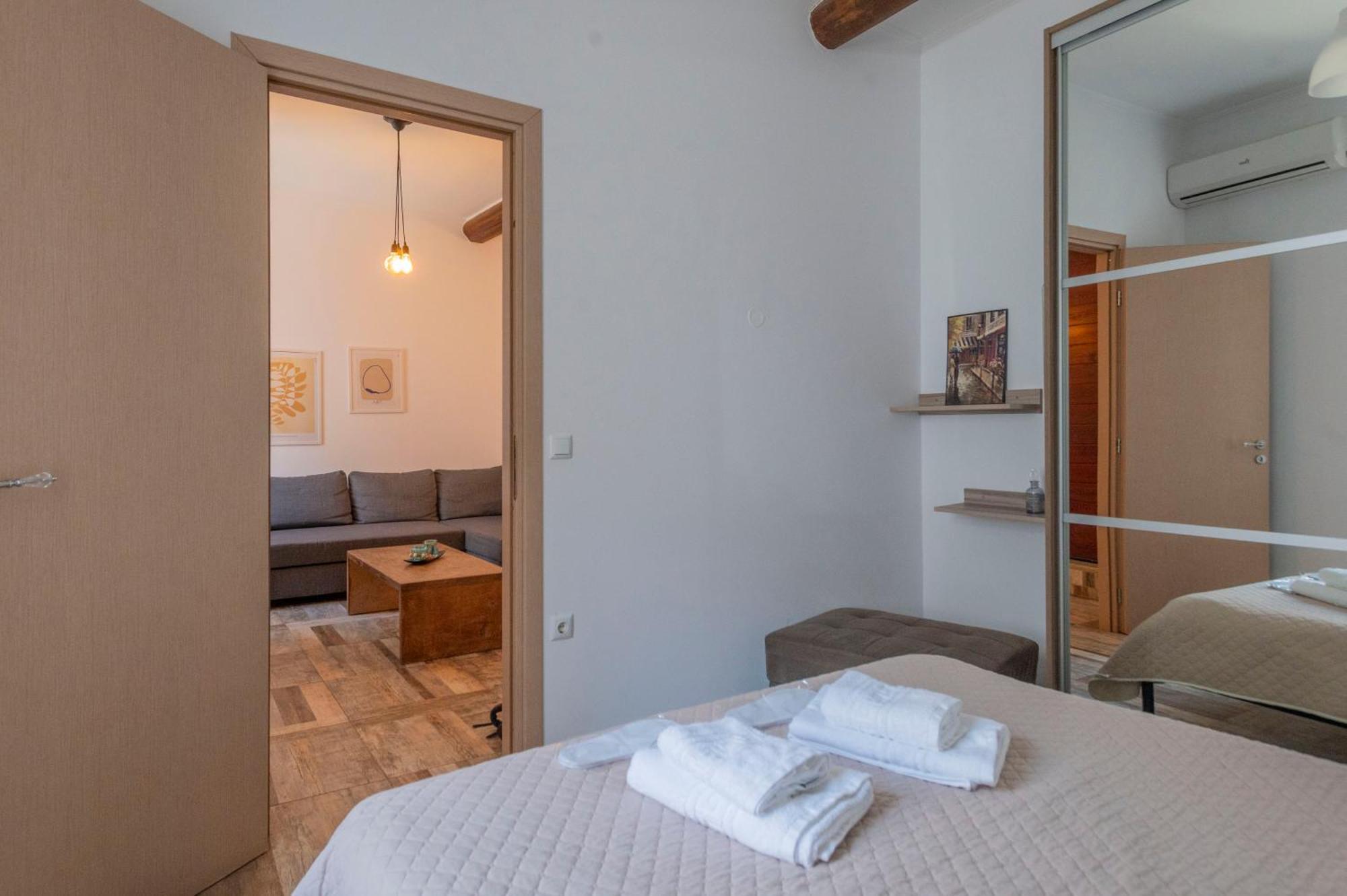 Casa In Piazza Villa ไปโลส ภายนอก รูปภาพ